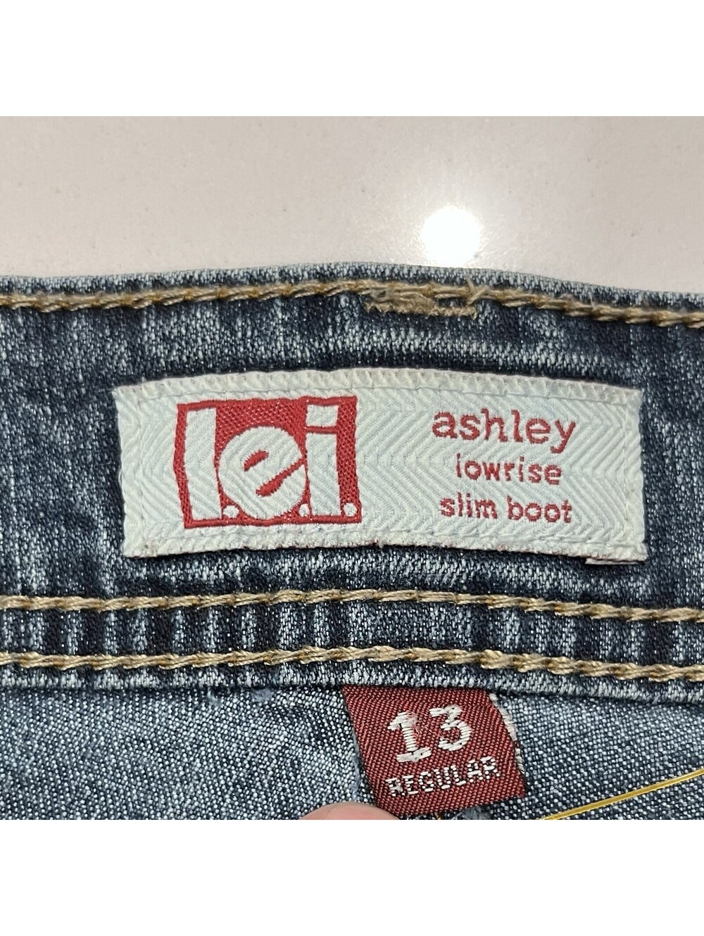 Vintage Y2K l.e.i. Ashley Low Rise Slim Boot Cut Jeans Women’s Size 13 Cowgirl - Picture 6 of 9